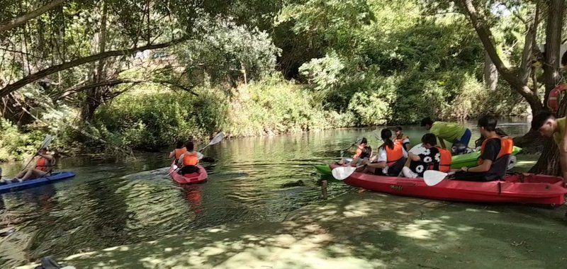foto giro in canoa sul tirino